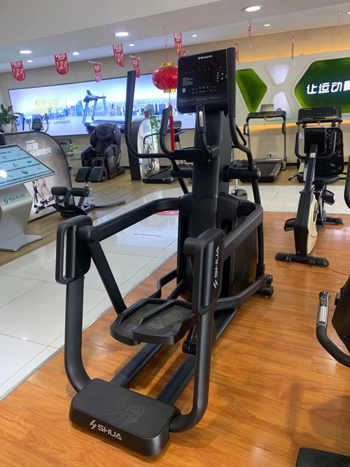 椭圆机和万搏买球官方网站
哪个锻炼效果好