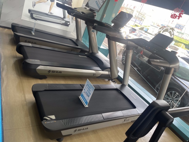 万搏买球官方网站
、椭圆机和划船机有什么区别